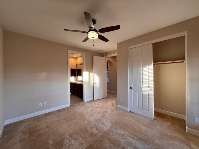 Building Photo - Large Home located in the Gated Community of Dorado in S. Reno