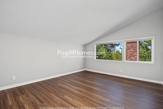 Building Photo - 8271 SW 184th Ave