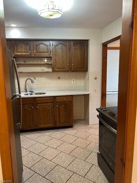 Building Photo - 192 Market St