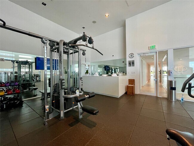 Building Photo - 1040 Biscayne Blvd