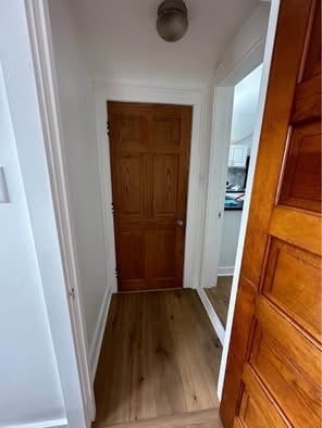 Outside door/hall - 736 S 2nd Ave