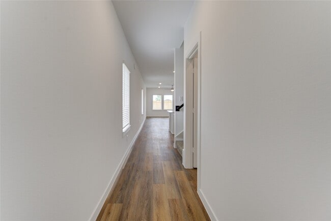 Building Photo - 9043 Rose Water Trl