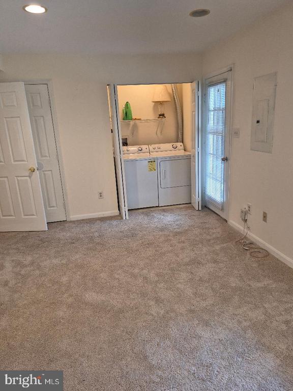 Building Photo - 45541 Clear Spring Terrace