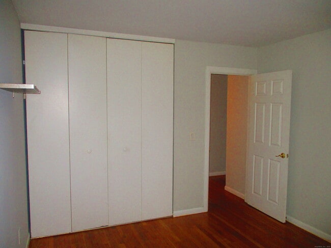 Building Photo - 18 Prospect St