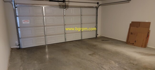 Building Photo - 4 BD, 2 BA, North Little Rock