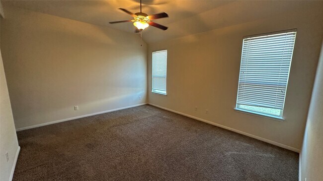 Building Photo - 14046 Sand Ridge Crossing