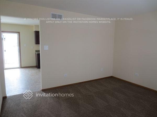 Building Photo - 2106 Cumberland Dr