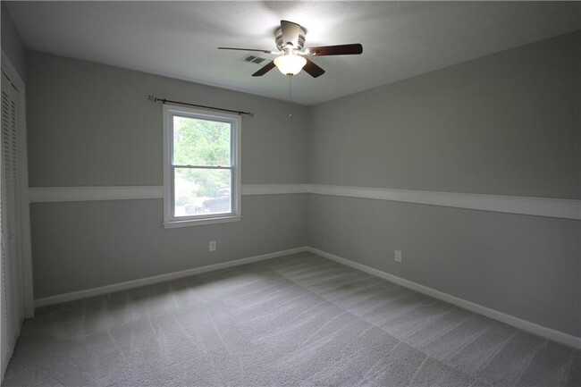 Building Photo - 238 Amour Way SW