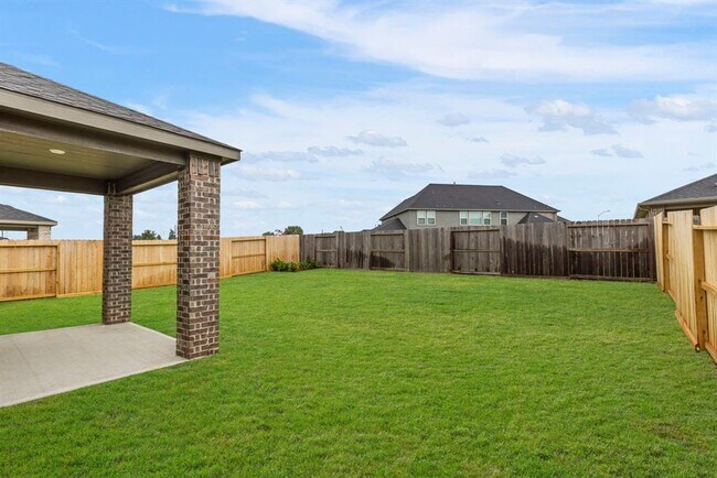 Building Photo - 1203 Buffalo Run