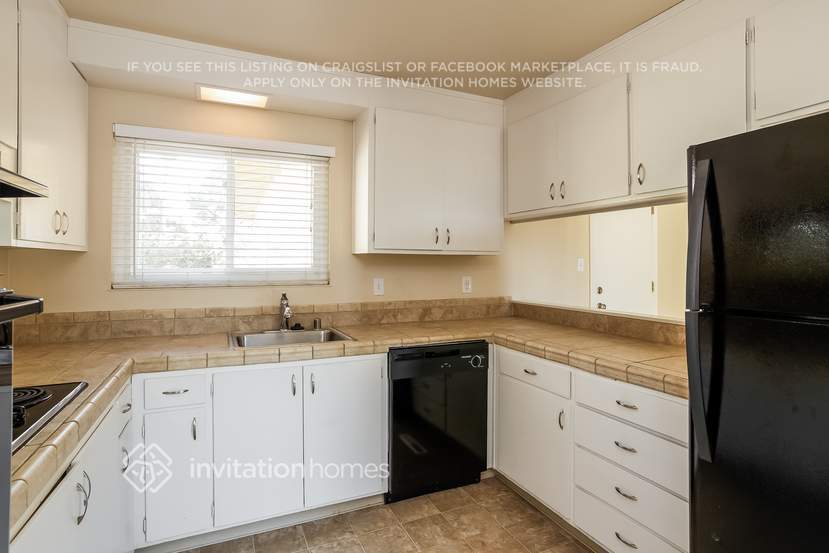 Building Photo - 2616 Alice Way