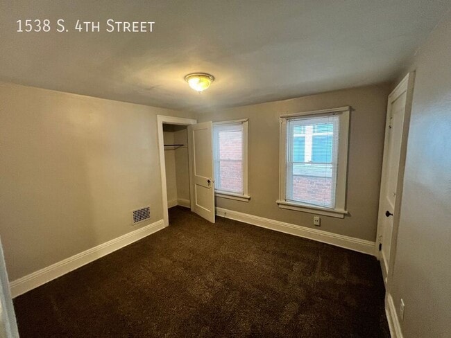 Building Photo - 1538 S 4th St