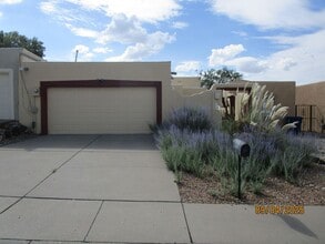 Building Photo - NE Heights 2bedroom 1000SF
