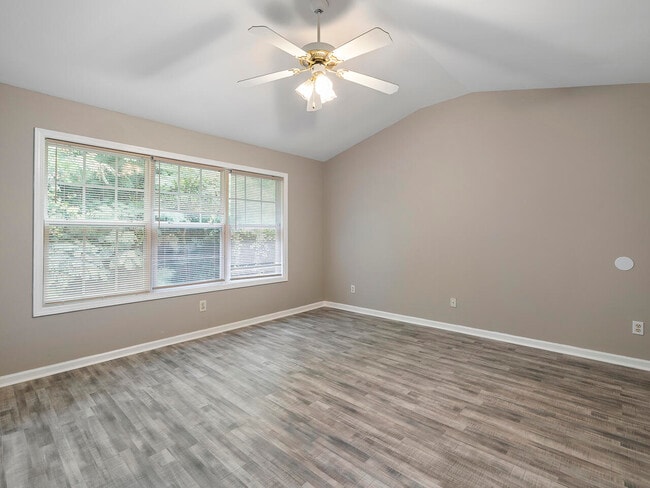 Building Photo - 1465 Maple Valley Ct