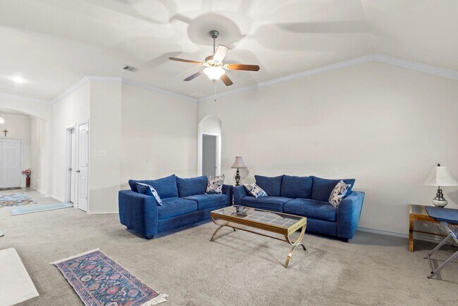 Building Photo - 4318 Plumeria Ave