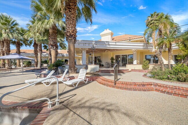 Building Photo - 50180 Vista Montana Rd