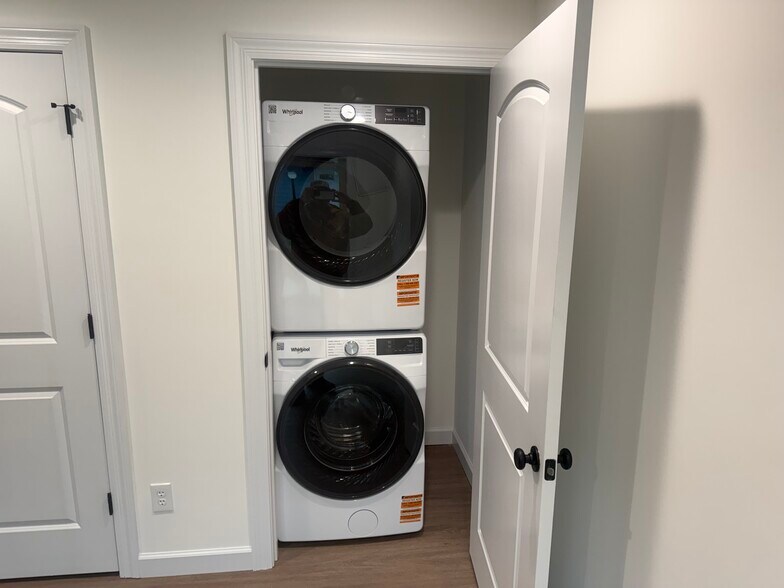 Washer and Dryer - 351 Boone St