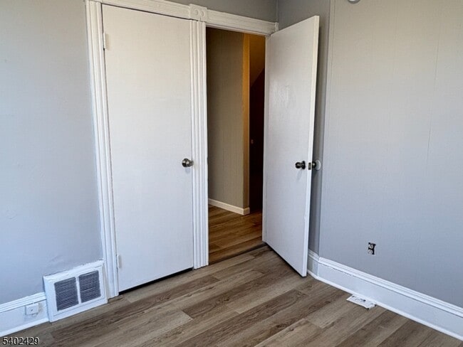 Building Photo - 741 North Blvd