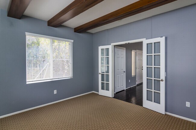Building Photo - 28031 Alta Vista Ave