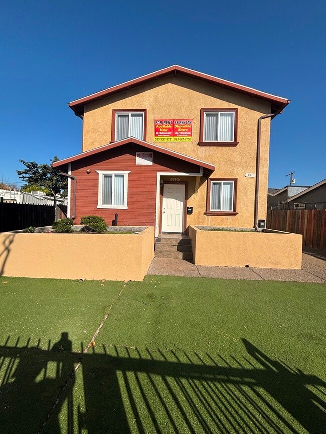 Building Photo - 139 E 110th St