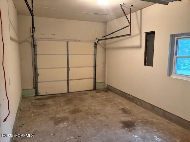 Building Photo - 255 Dogwood Ln