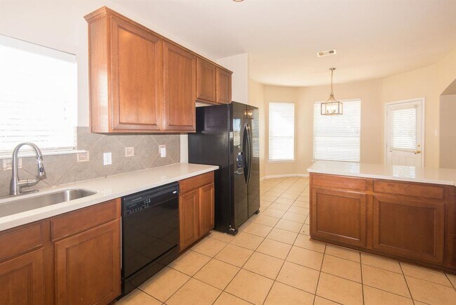 Building Photo - 8603 E Windhaven Terrace Trail