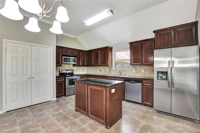 Building Photo - 1411 Briarcliff St