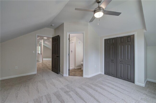 Building Photo - 4100 Chanticleer Dr NW