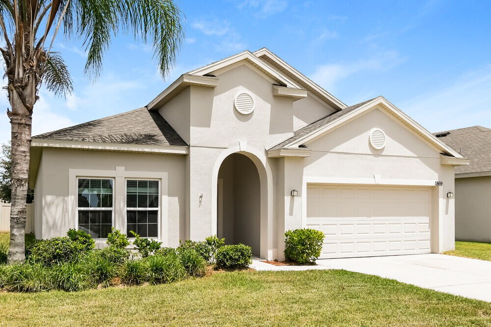 Building Photo - 1869 Castleton Dr