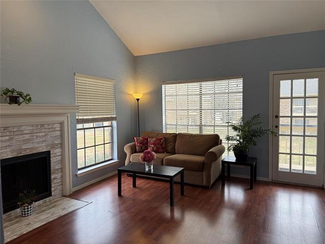 Primary Photo - 3120 Devonshire Dr