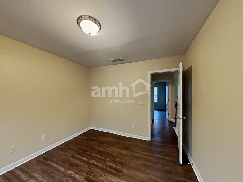 Building Photo - 2991 Leatherleaf Trl