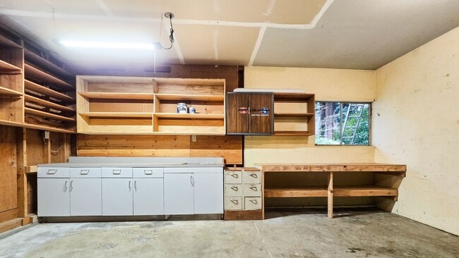 Building Photo - Charming High Woodlands Home in a Quiet Cul-de-Sac