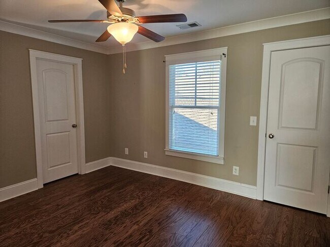 Building Photo - Live at the Saluda River Club