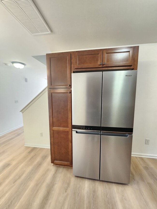 Building Photo - COMING SOON!!! Weaverville Townhouse-End Unit! (Creekside Village)