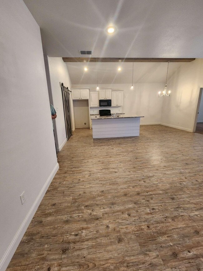 Building Photo - 2022 102nd St