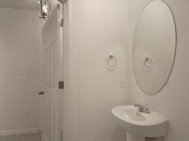 Building Photo - 5420 Juniper Jct Ln