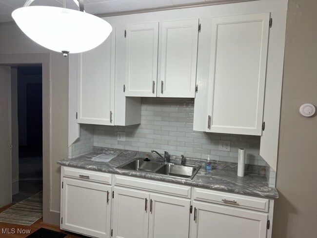 Building Photo - 251 Fair Ave NW