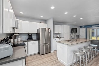 Building Photo - 13151 Walden Rd