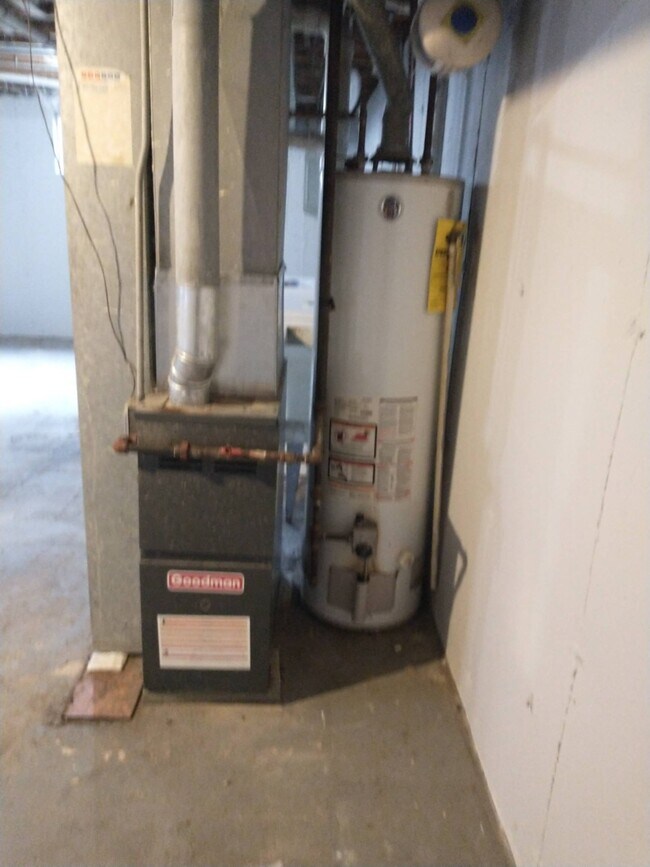 Building Photo - 2306 Joppa Ave