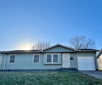Building Photo - 3 Bed 1 Bath Home in Northgate Neighborhood