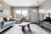 Building Photo - 710 Laurel Ave