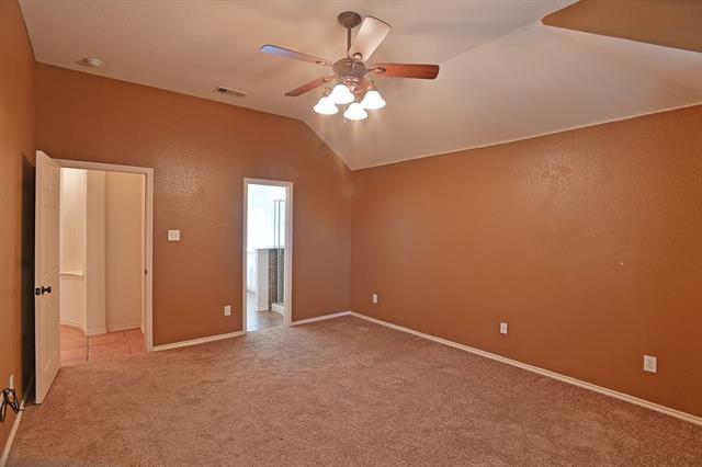 Building Photo - 1073 Red Hawk Dr
