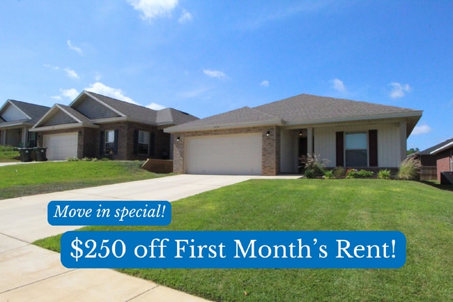 Primary Photo - Ready Now!! 3-Bed/2-Bath Brick Home in Mil...