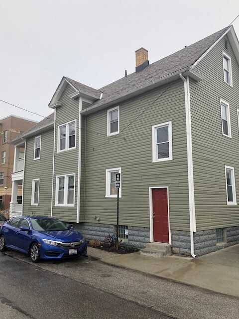 Building Photo - 3333 W 23rd Pl