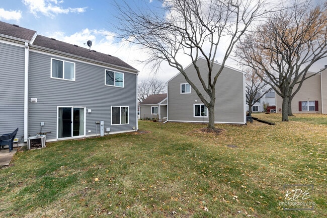 Building Photo - 2691 Stanton Ct