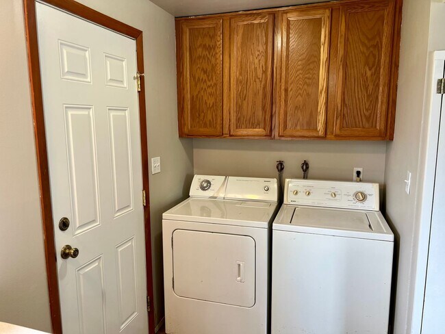 Building Photo - **$500 Move In Special** Newly Renovated 3...