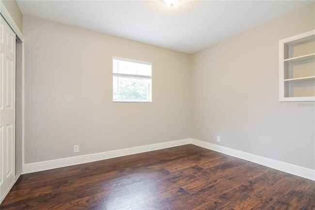 Building Photo - 4805 S 88th St
