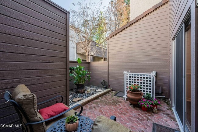 Building Photo - 73 Via Colinas