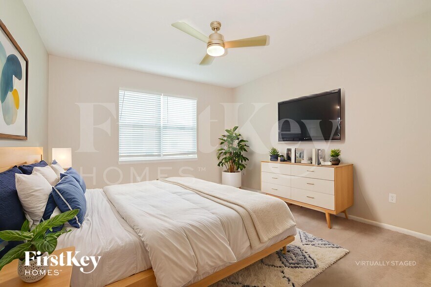 Building Photo - 1250 Ponca Rd