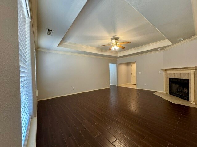 Building Photo - 807 SW River Rock St