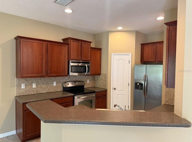 Building Photo - 16604 Kingletside Ct
